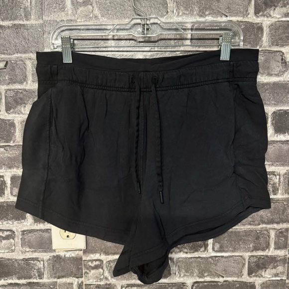 lululemon athletica Pants - Lululemon Inner Glow Short 3" Modal Black stretch pockets